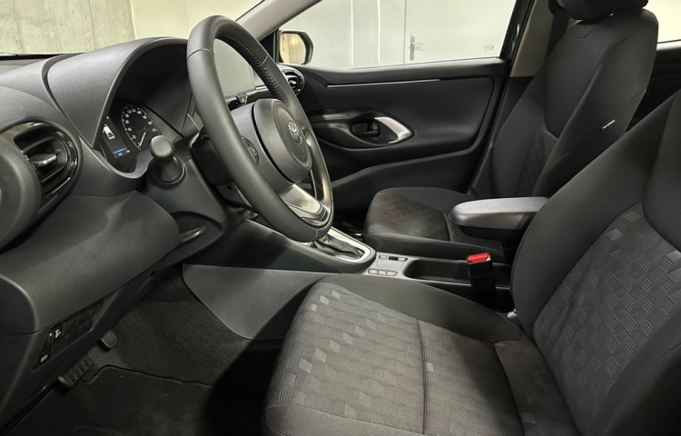 Toyota Yaris Comfort 1.5 Hybrid e-CVT