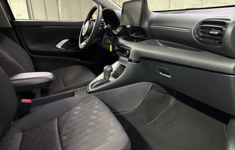 Toyota Yaris Comfort 1.5 Hybrid e-CVT