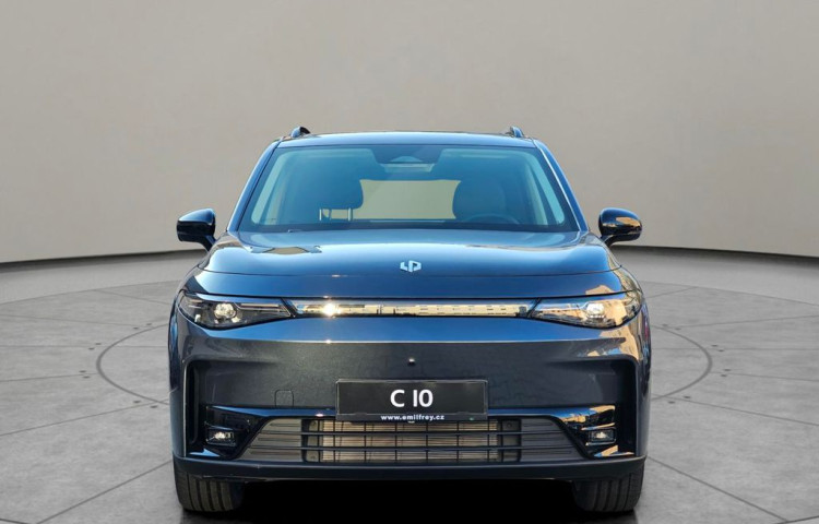 Leapmotor C10 REEV Design Hybrid EV