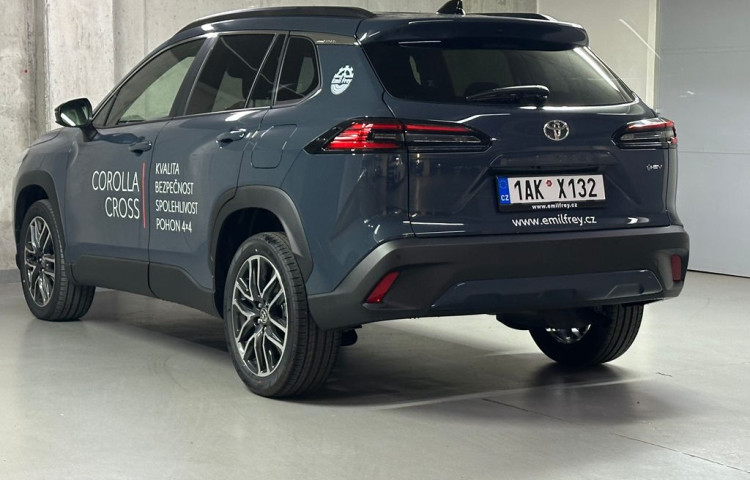 Toyota Corolla Cross STYLE 1.8 Hybrid (140 k) Style