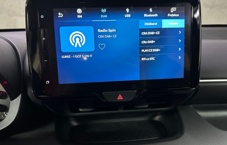 Toyota Yaris Comfort 1.5 Hybrid e-CVT