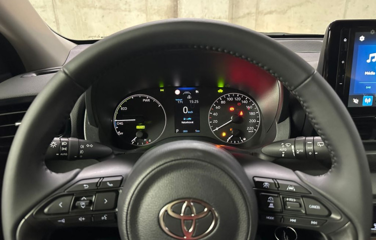 Toyota Yaris Comfort 1.5 Hybrid e-CVT