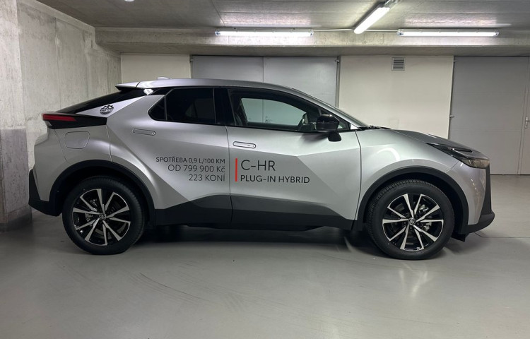 Toyota C-HR Style 2.0 Hybrid 135kW E-CVT S