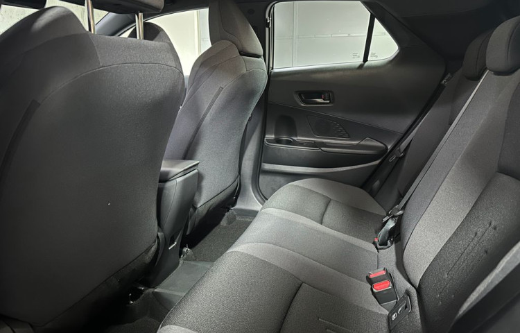 Toyota C-HR Style 2.0 Hybrid 135kW E-CVT S