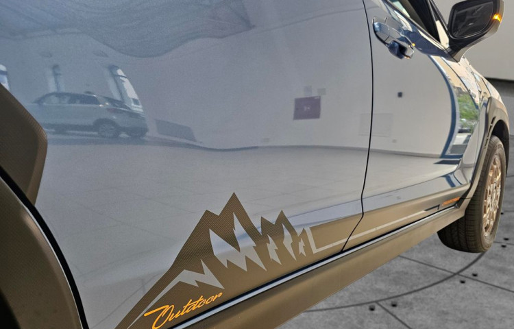 Subaru Crosstrek 2.0i-S ES Acti OUTDOOR Prodáno