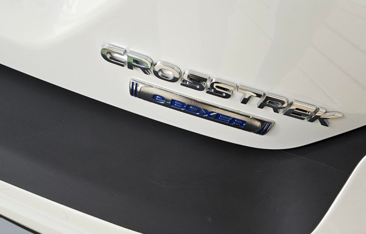 Subaru Crosstrek 2.0i-S ES Com-Nav URBAN W PACK