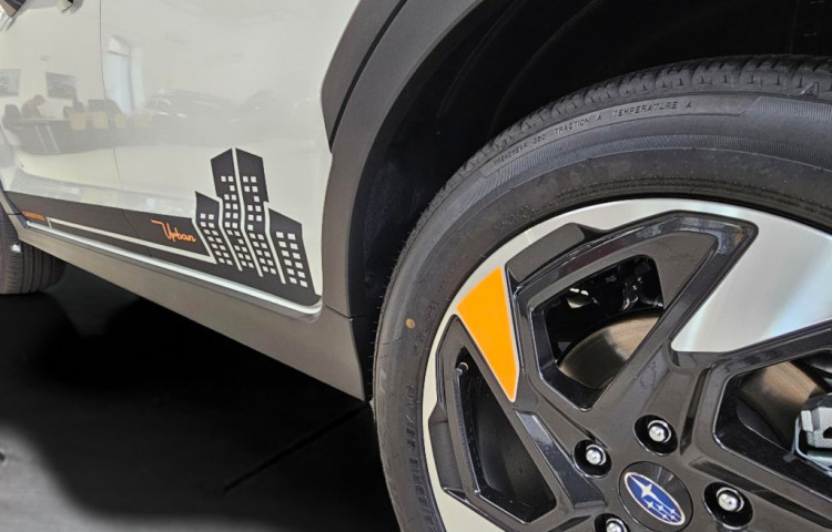 Subaru Crosstrek 2.0i-S ES Com-Nav URBAN W PACK