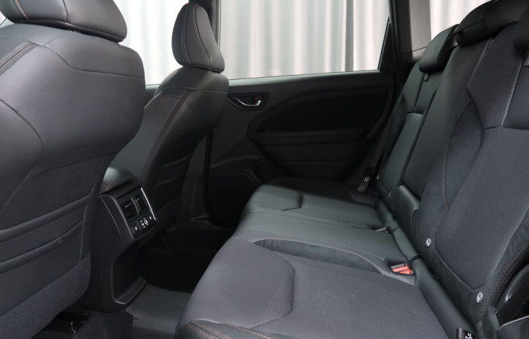 Subaru Forester TOURING  4X4 AWD. DEMO