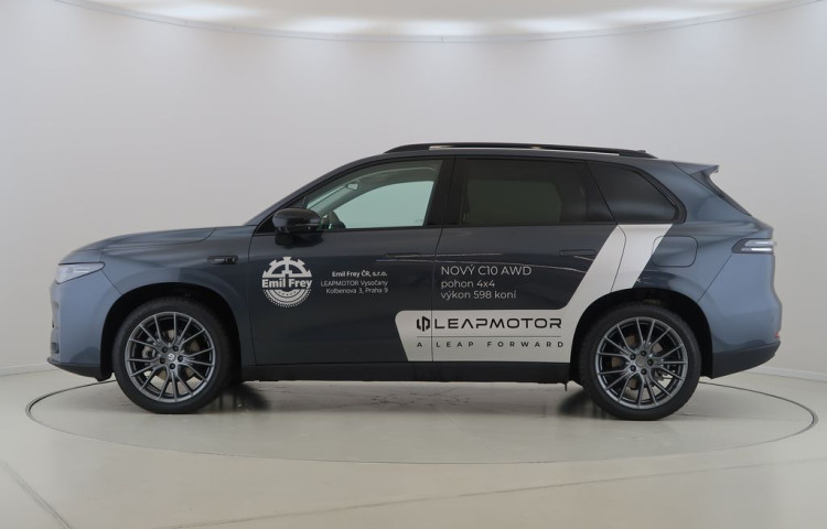 Leapmotor C10 REEV Zimní pneu - ZDARMA