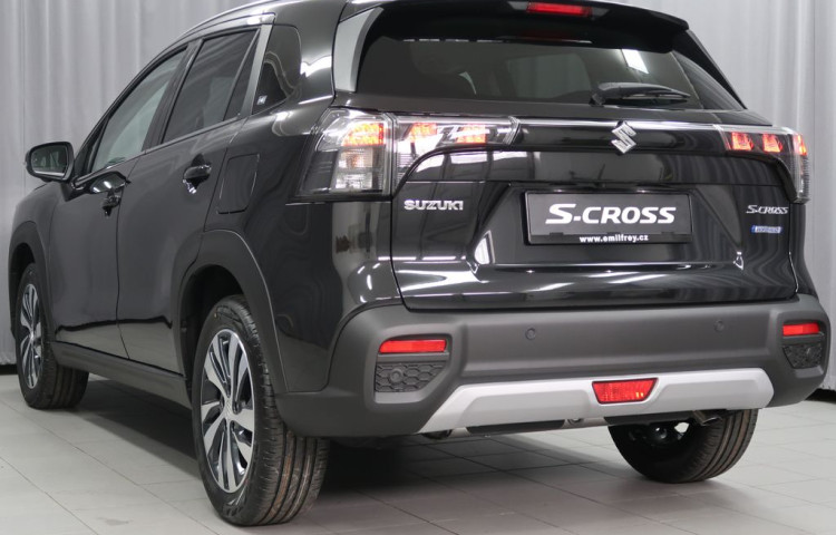 Suzuki S-Cross 1,4 Elegance4x4-k odběru IHNED