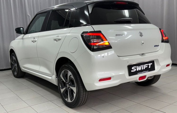 Suzuki Swift 1,2 Eleg 4x4 - k odběru IHNED.