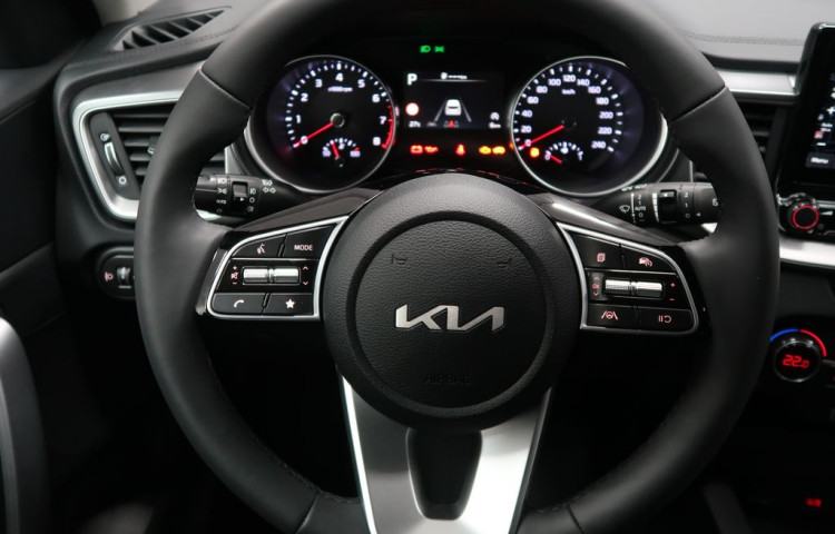 Kia Ceed SW TOP - K odběru IHNED