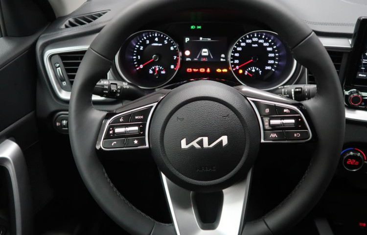 Kia Ceed SW TOP - K odběru IHNED