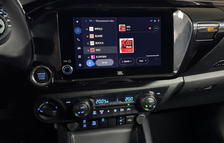 Toyota Hilux Invincible 2.8 Double Cab AT