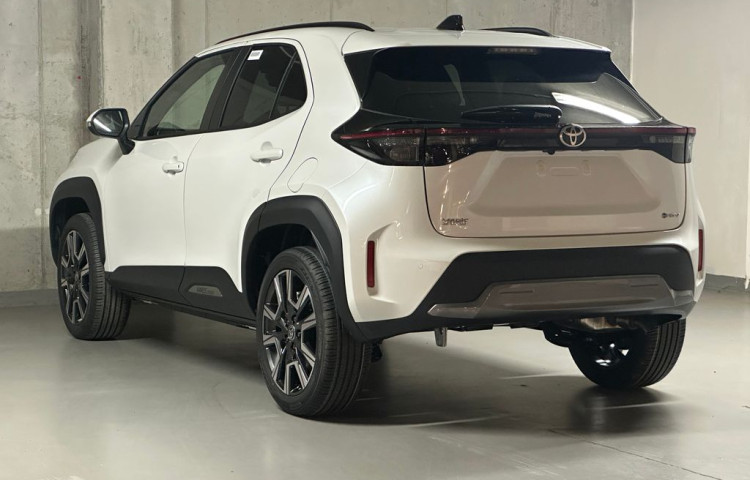 Toyota Yaris Cross Executive  1.5 Hybrid FWD 130k