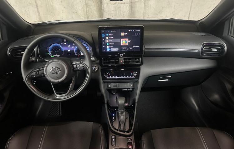 Toyota Yaris Cross Executive  1.5 Hybrid FWD 130k