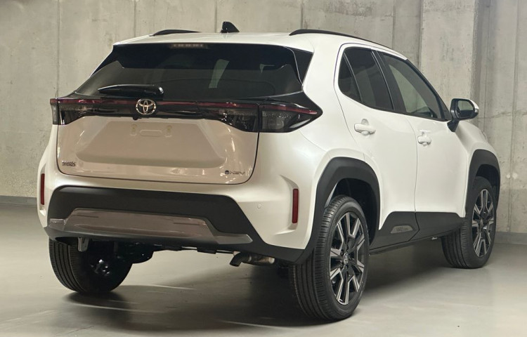 Toyota Yaris Cross Executive  1.5 Hybrid FWD 130k