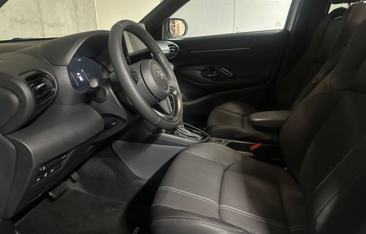 Toyota Yaris Cross Executive  1.5 Hybrid FWD 130k