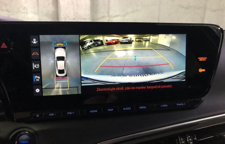 Toyota Mirai Executive VIP black