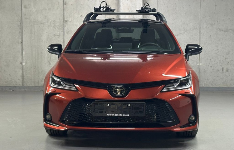 Toyota Corolla GR SPORT  1.8 Hybrid e-CVT GR