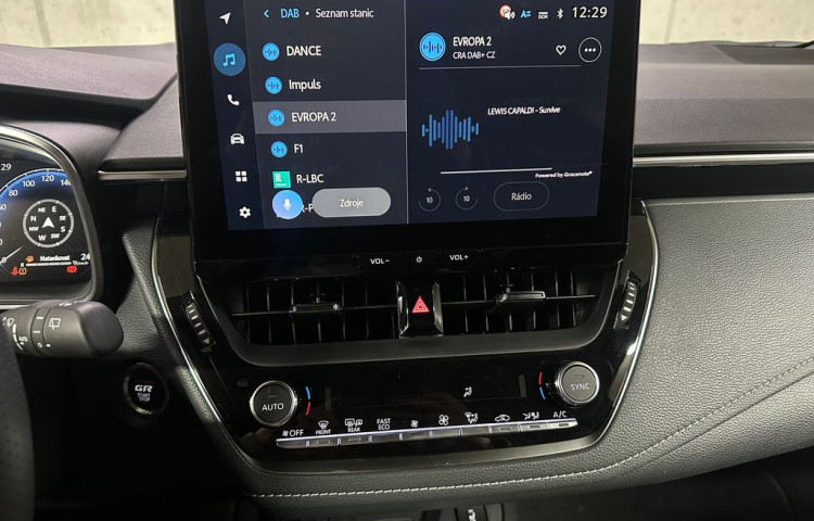 Toyota Corolla GR Sport JBL 2.0 Hybrid e-CVT