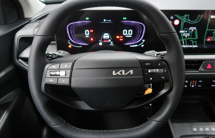 KIA Stonic SPIN - K odběru IHNED