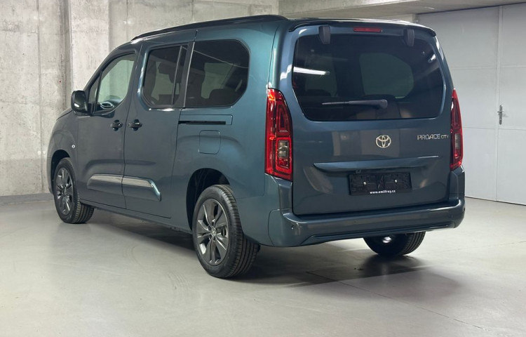 Toyota ProAce City Verso Family 1,5 6MT Long