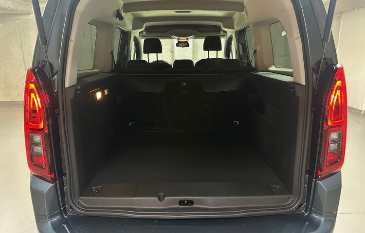 Toyota ProAce City Verso Family 1,5 6MT Long