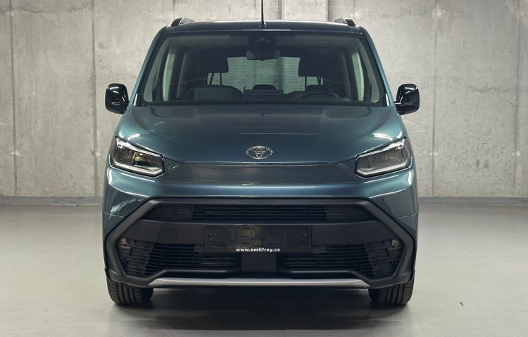 Toyota ProAce City Verso Family 1,5 6MT Long