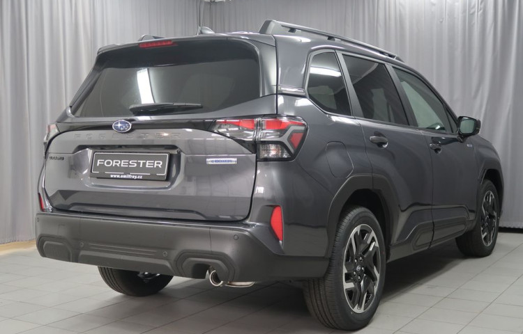 Subaru Forester 4x4 COMFORT NAVI.Tažné zdarma!