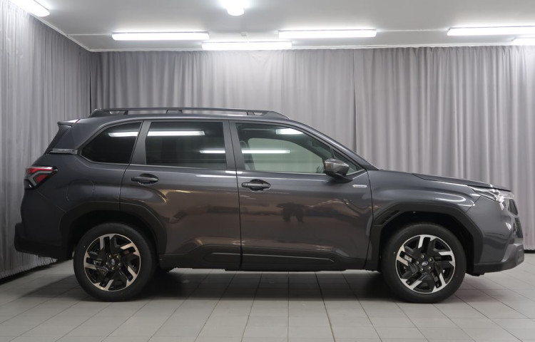 Subaru Forester 4x4 COMFORT NAVI.Tažné zdarma!