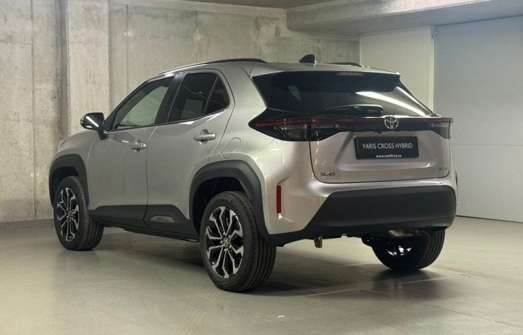 Toyota Yaris Cross STYLE 1.5 Hybrid FWD 116k