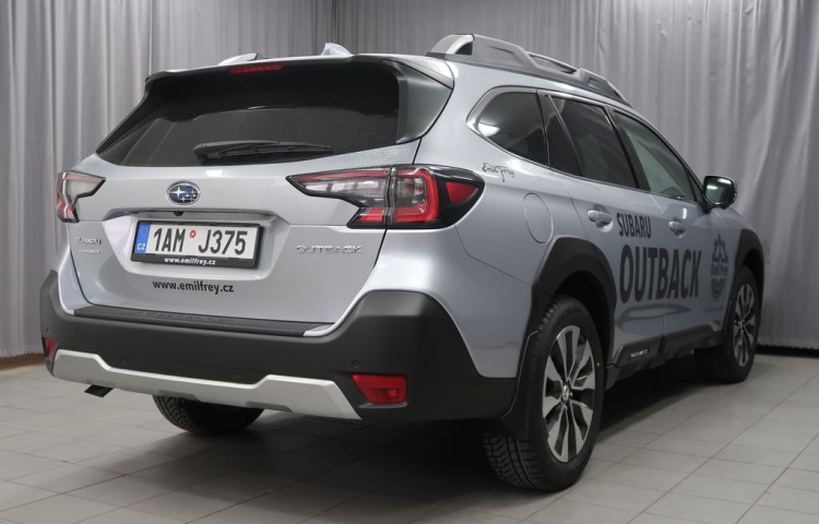 Subaru Outback 4X4 Touring + černá kůže Nappa
