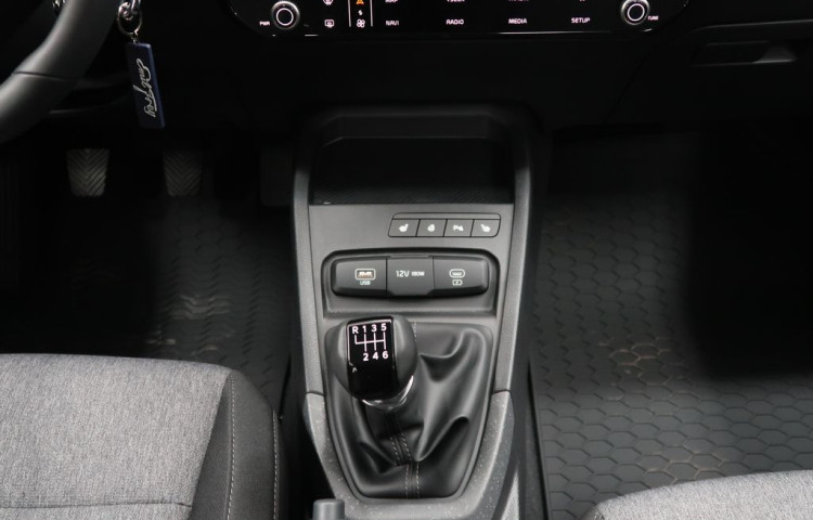 Kia Stonic SPIN - K odběru IHNED