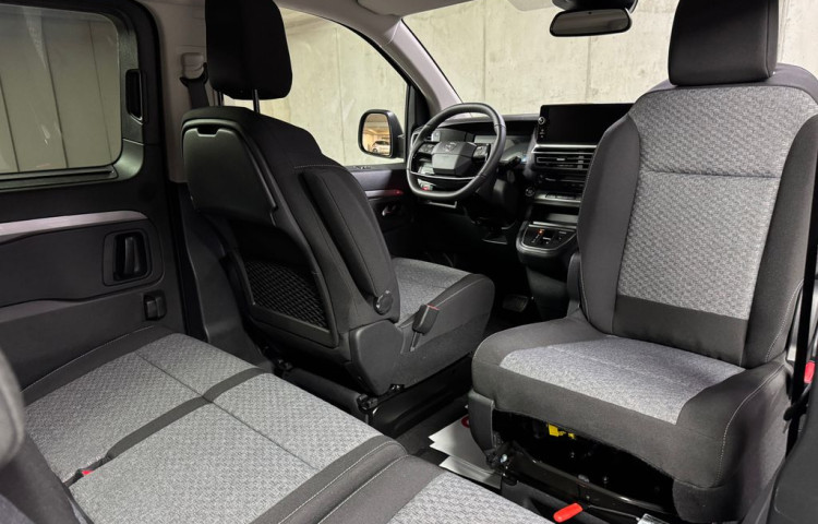 Toyota ProAce Verso L1 Family 2.0 AT