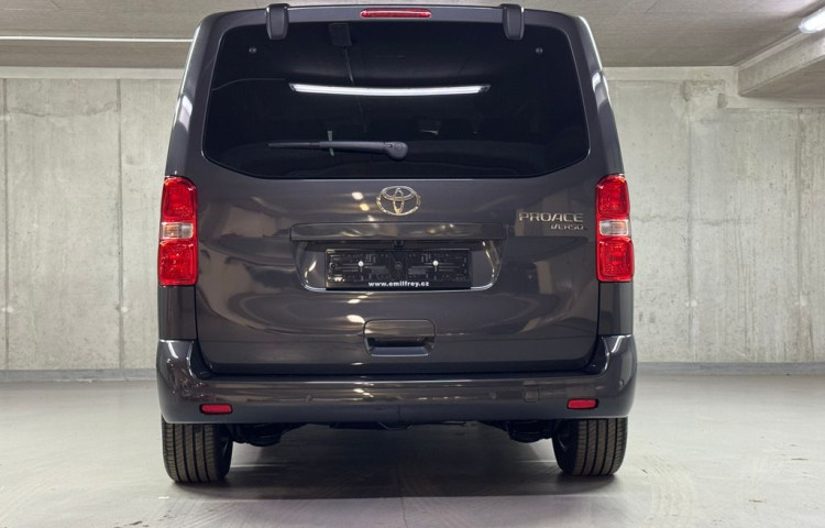 Toyota ProAce Verso L1 Family 2.0 AT