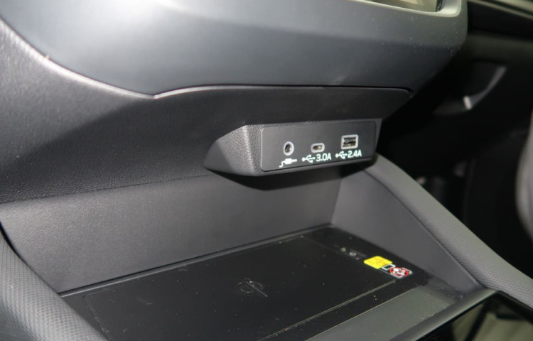 Subaru Forester 4X4 COMFORT NAVI. Předváděcí.