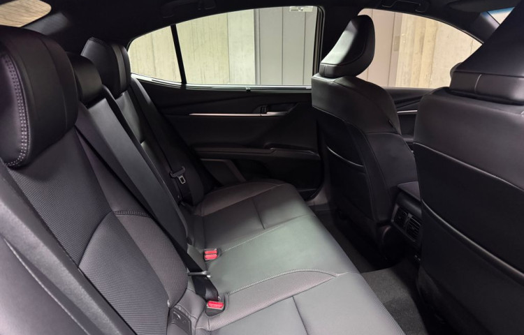 Toyota Camry 2.5 Hybrid Executive