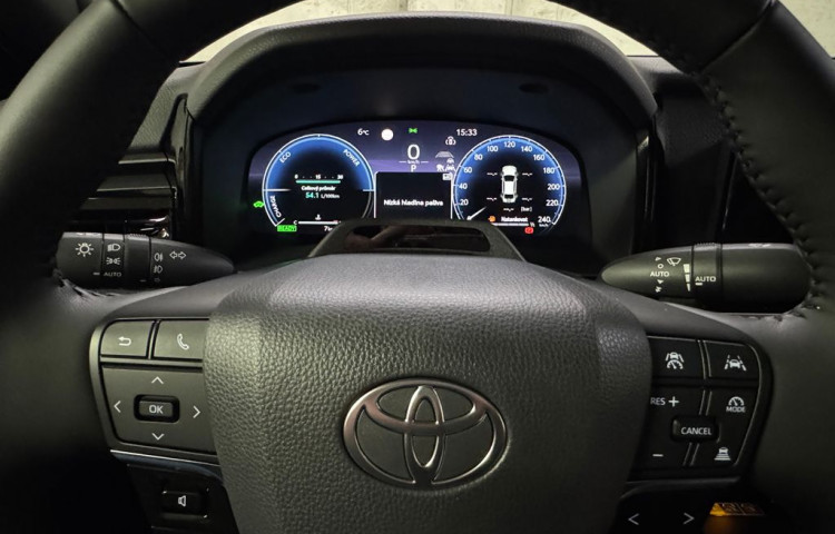 Toyota Camry 2.5 Hybrid Executive