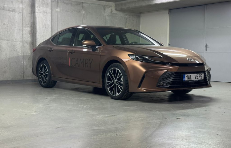 Toyota Camry 2.5 Hybrid Executive
