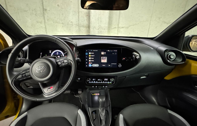 Toyota Aygo X Executive  1.5 Hybrid 116k