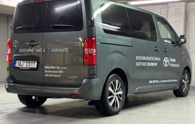 Toyota ProAce Verso Business Comfort 2.0 6MT