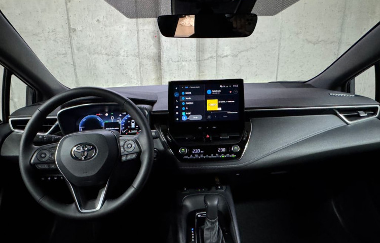 Toyota Corolla Comfort Tech 1.8 Hybrid e-CVT