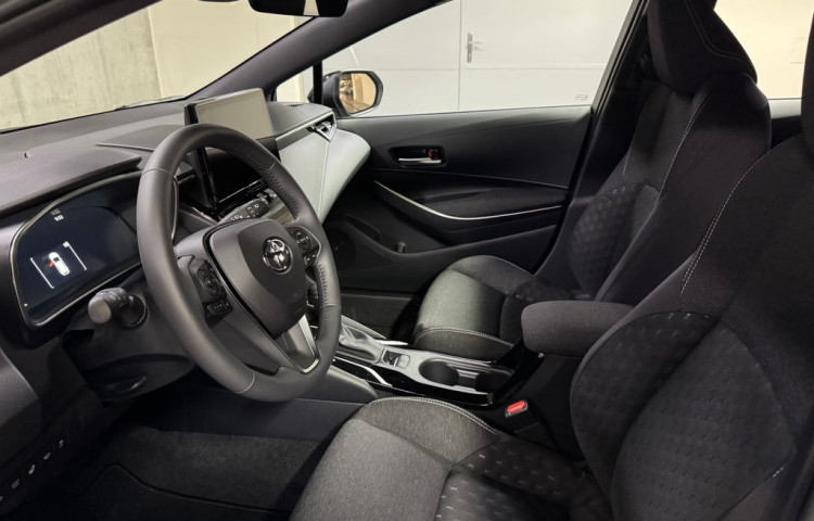 Toyota Corolla Comfort Tech 1.8 Hybrid e-CVT