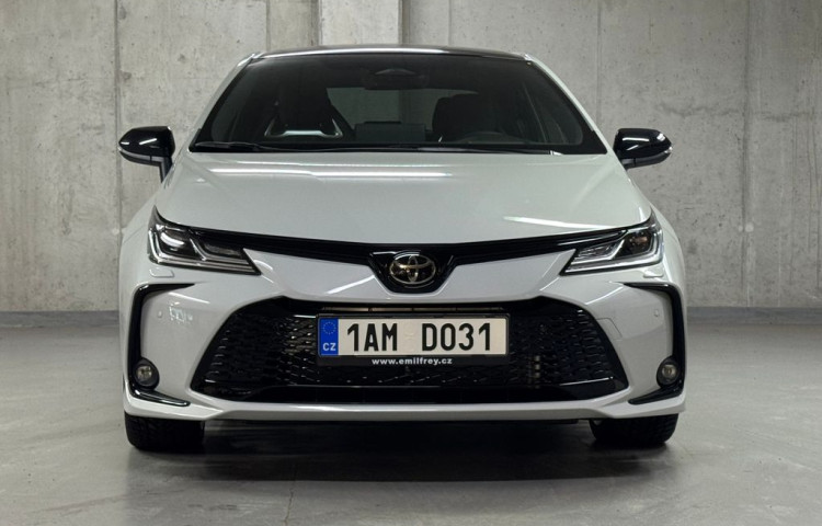 Toyota Corolla GR SPORT  1.8 Hybrid e-CVT GR