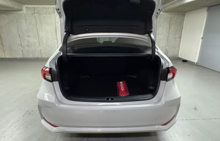 Toyota Corolla GR SPORT  1.8 Hybrid e-CVT GR