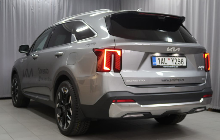 KIA Sorento TOP - K odběru od 08/2026