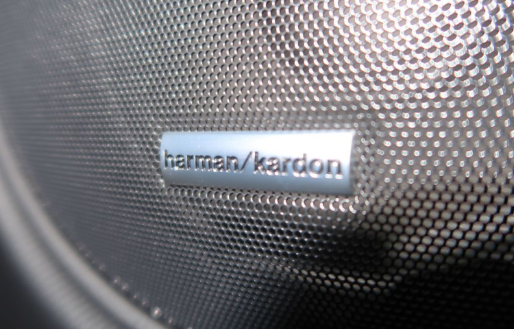 Subaru Forester TOURING 4X4. Dodání květen.