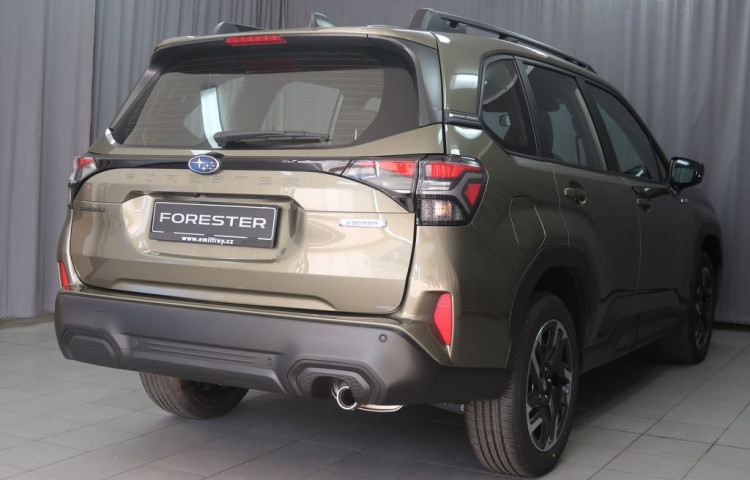 Subaru Forester Active 4X4 AWD. REZERVACE.