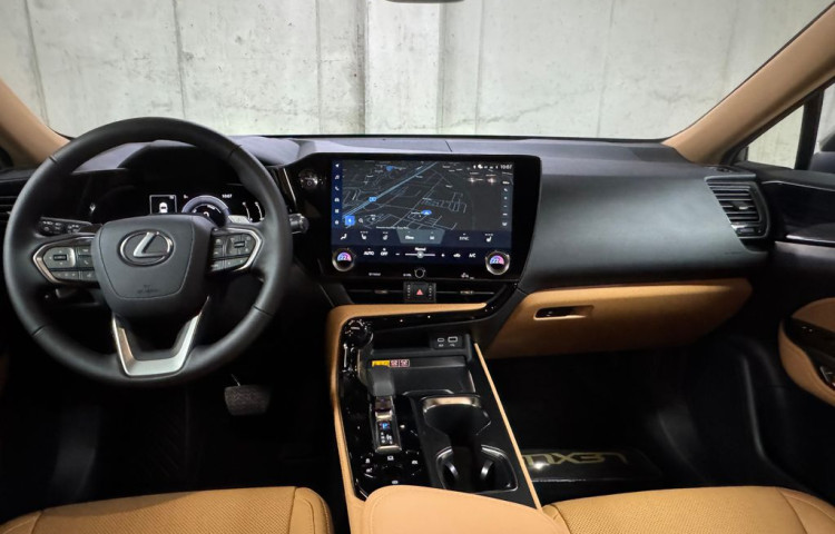 Toyota Lexus NX 350h Executive Plus